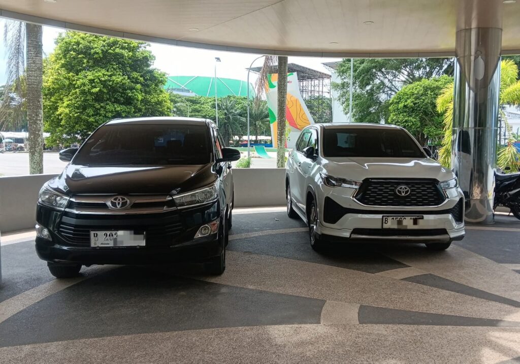 perjalanan antar-jemput dari pintu ke pintu qia trans